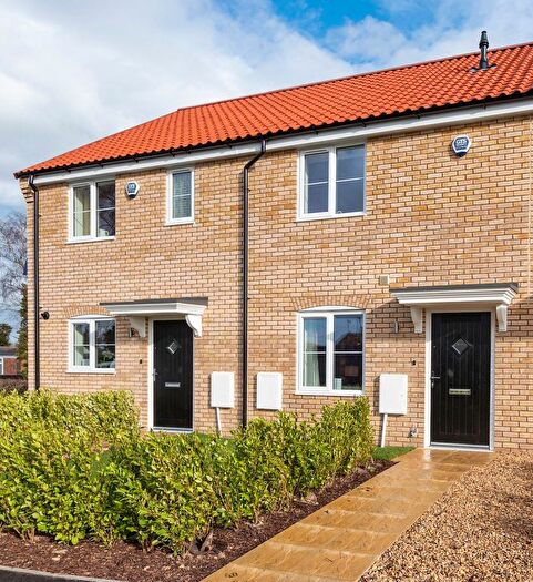 2 Bedroom Semi Detached House For Sale In Forbes Avenue, Spalding, PE11