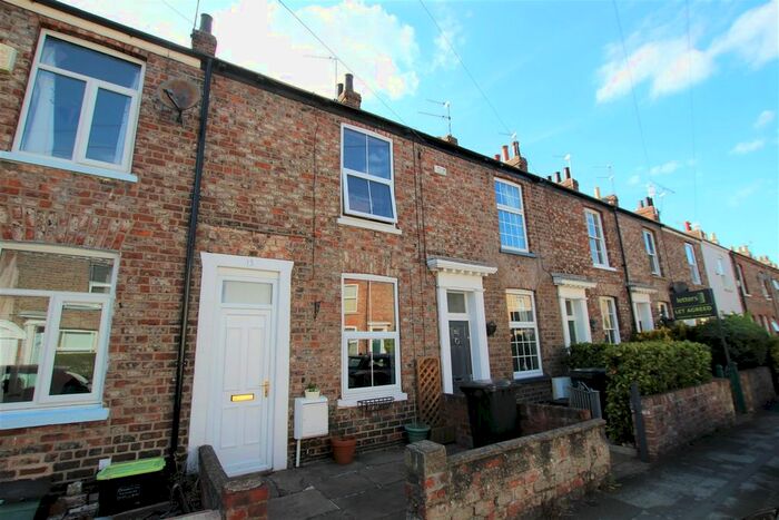 2 Bedroom Terraced House To Rent In Brownlow Street, York, YO31