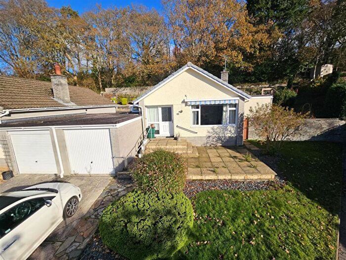 3 Bedroom Detached Bungalow For Sale In Maple Close, Bishopsmead, Tavistock, PL19