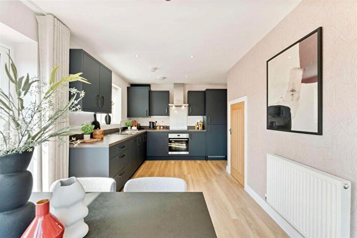 2 Bedroom Apartment For Sale In Stratford Road, Shirley, Solihull, B90