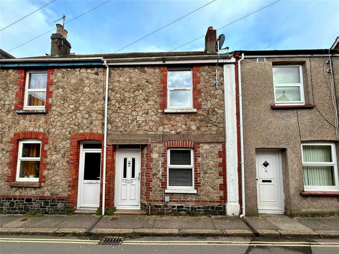 2 Bedroom Terraced House To Rent In North Street, Okehampton, EX20
