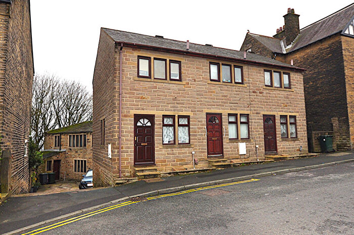 3 Bedroom Terraced House For Sale In , A & B Stony Lane, Bradford, BD2