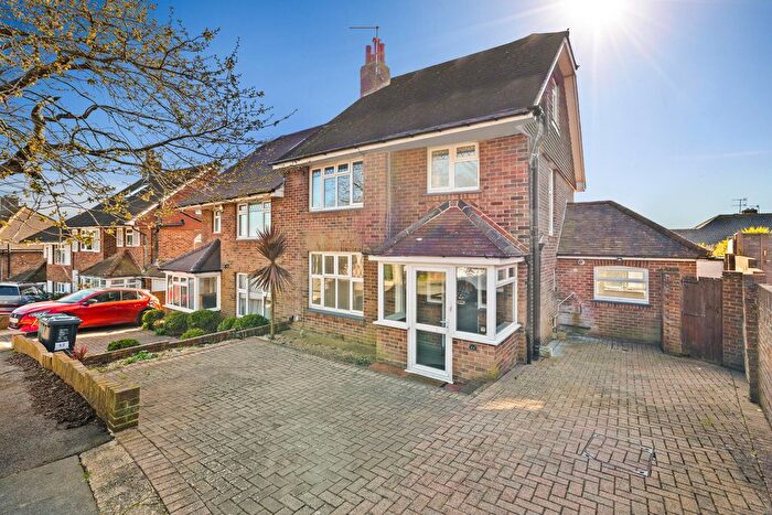 4 Bedroom Semi-Detached House For Sale In Elizabeth Avenue, Hove, BN3