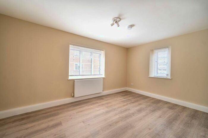 1 Bedroom Flat To Rent In Maida Vale, Maida Vale, London, W9