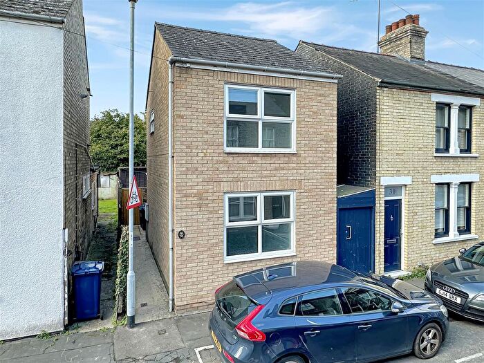 2 Bedroom Property To Rent In Hobart Road, Cambridge, CB1