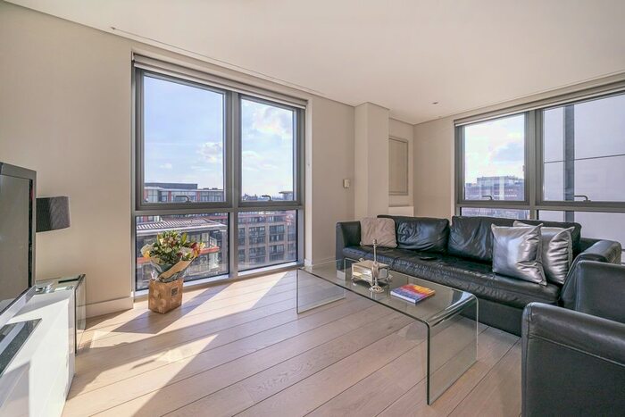 2 Bedroom Flat To Rent In Merchant Square East, London, W2