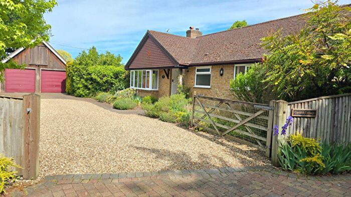 4 Bedroom Detached Bungalow For Sale In Priors Court Road, Hermitage, Thatcham, RG18