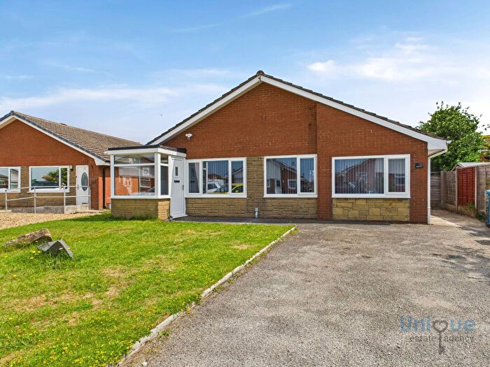 3 Bedroom Bungalow For Sale In Ramsey Close, Lytham St. Annes, FY8