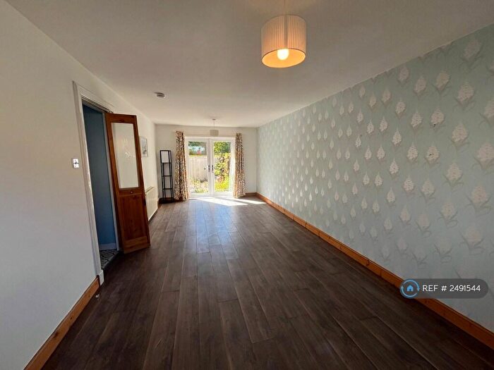 3 Bedroom Terraced House To Rent In Fells Rigg, Livingston, EH54