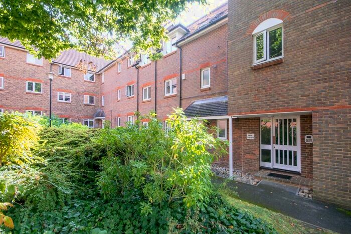2 Bedroom Apartment To Rent In Granville Place, Elm Park Road, Pinner, HA5