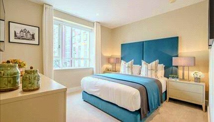 2 Bedroom Apartment To Rent In Westferry Road, London, E14
