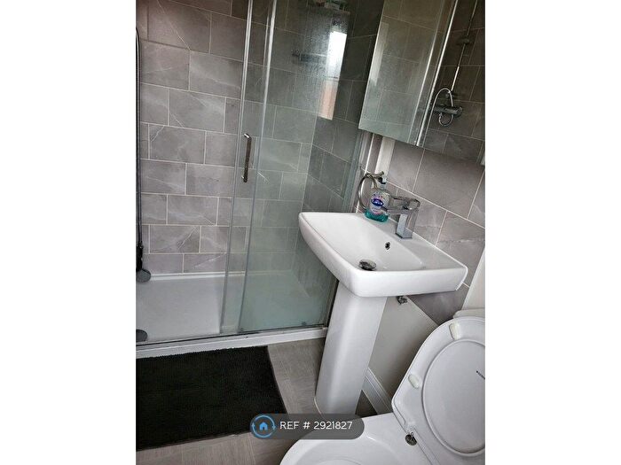 4 Bedroom Detached House To Rent In Artemis Grove, Milton Keynes, MK10