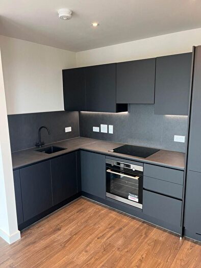 1 Bedroom Apartment To Rent In Eastman Road, Harrow, Middlesex, HA1