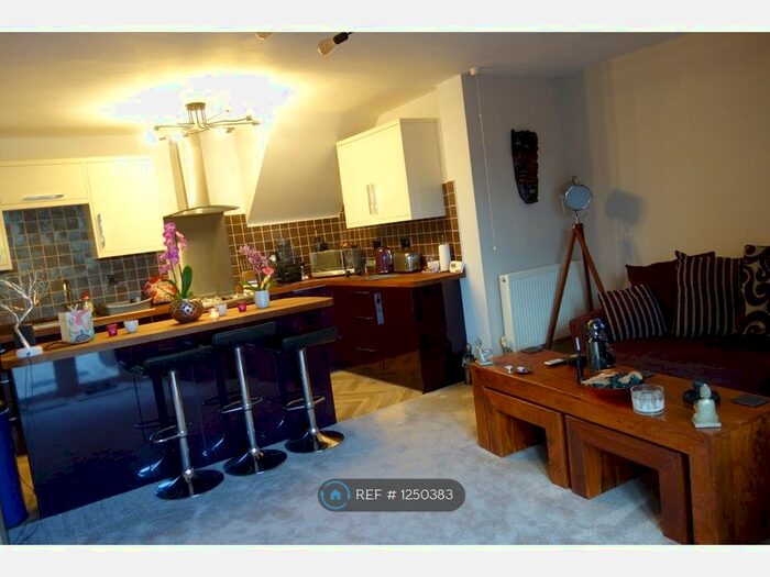 1 Bedroom Flat To Rent In Headless Cross, Redditch B97