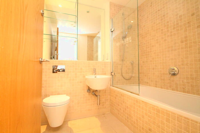 1 Bedroom Flat To Rent In Altitude Apartments, Altyre Road, East Croydon, CR0