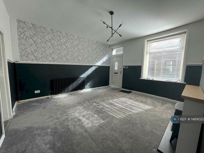 2 Bedroom Terraced House To Rent In Shepherd Street, Bacup, OL13