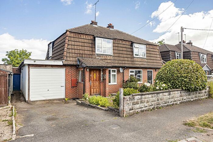 2 Bedroom Semi Detached House For Sale In Underhill, Moulsford, OX10