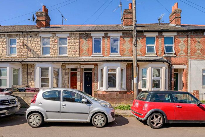 3 Bedroom Terraced House For Sale In Star Road, Caversham, RG4