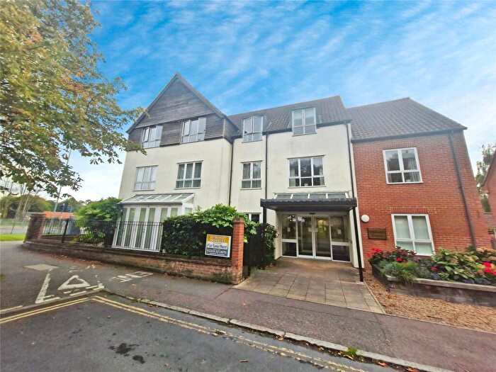 1 Bedroom Apartment For Sale In Fairland Street, Wymondham, Norfolk, NR18