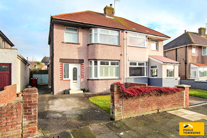 3 Bedroom Semi-Detached House For Sale In Weymouth Street, Walney, Barrow-in-furness, LA14