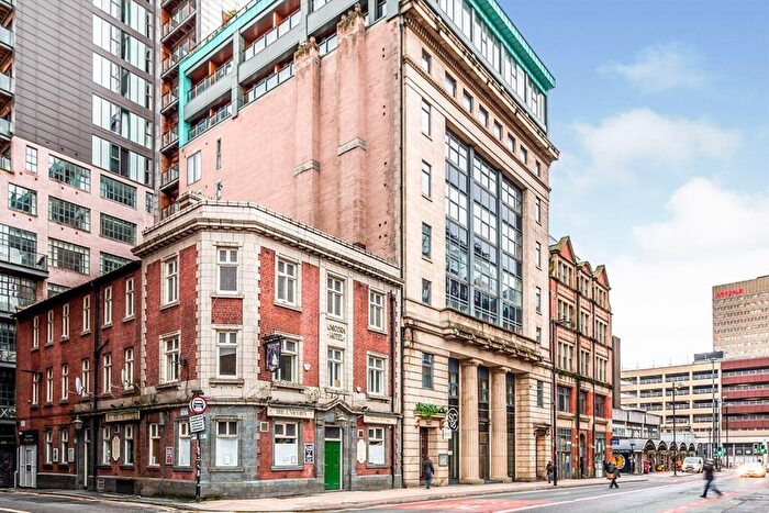 2 Bedroom Apartment For Sale In Church Street, Manchester, M4