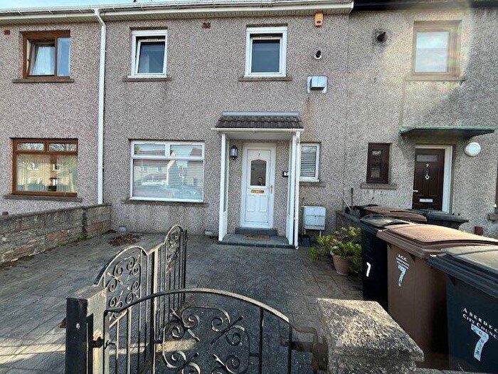 2 Bedroom Terraced House To Rent In Gillahill Place, Aberdeen, AB16