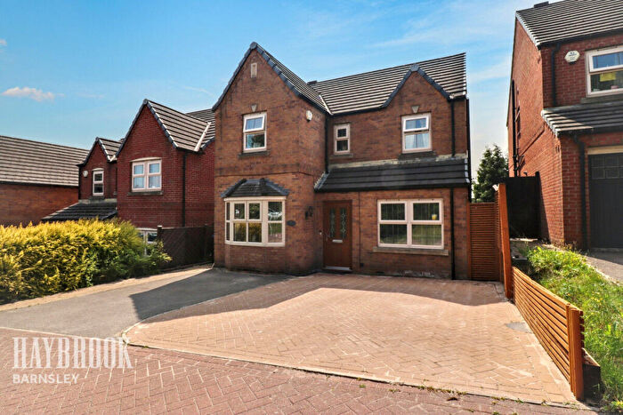 4 Bedroom Detached House For Sale In West Green Avenue, Barnsley, S71