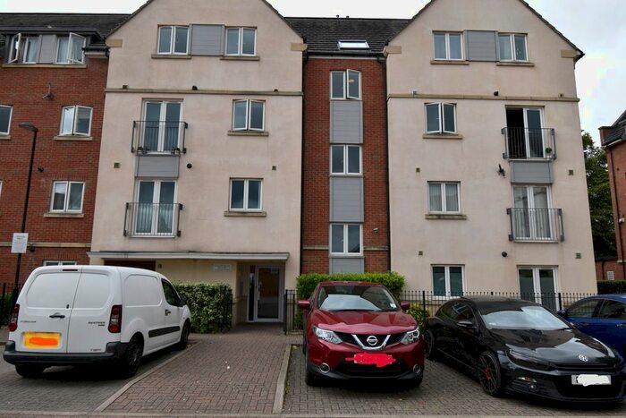 2 Bedroom Flat To Rent In Academy Place, Osterley, Isleworth, TW7
