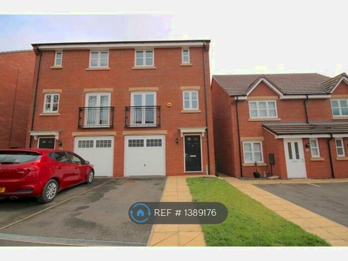 5 Bedroom Semi-Detached House To Rent In Humber Road, Coventry, CV3