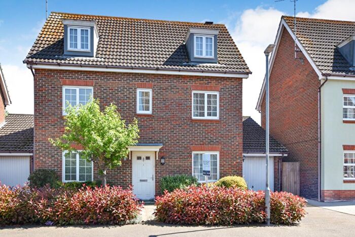 5 Bedroom Detached House For Sale In Emperor Close, Heybridge, CM9