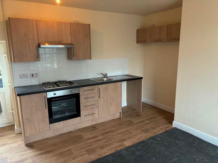 2 Bedroom Terraced House To Rent In Highgate Road, Clayton Heights