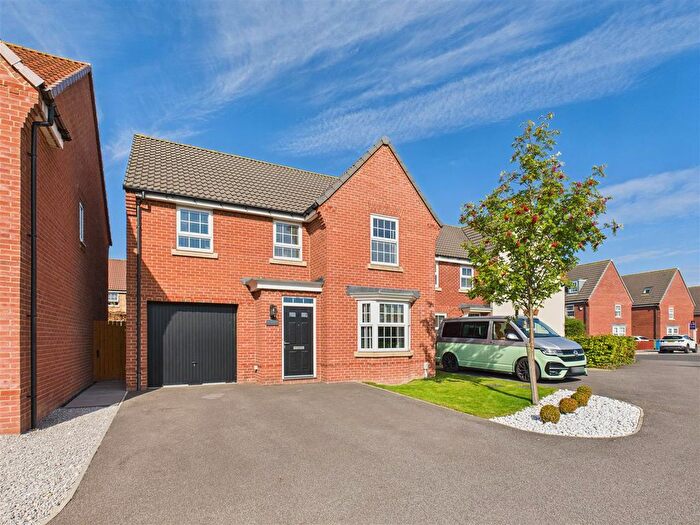 4 Bedroom Detached House For Sale In Samuelson Croft, Hessle, HU13