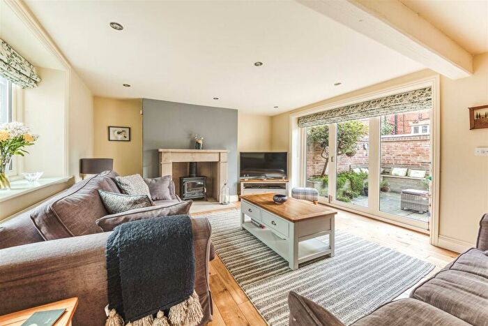 3 Bedroom House For Sale In High Street, Repton, Derby, DE65