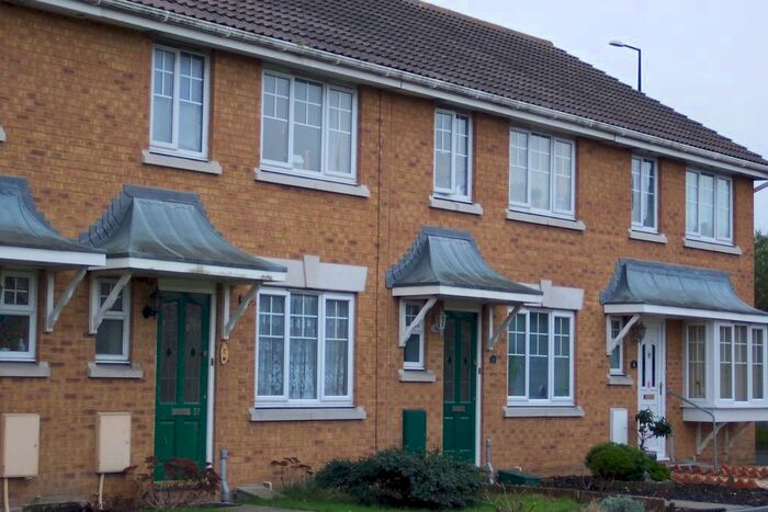 3 Bedroom Terraced House To Rent In Wyvern Close, Weston-Super-Mare, BS23