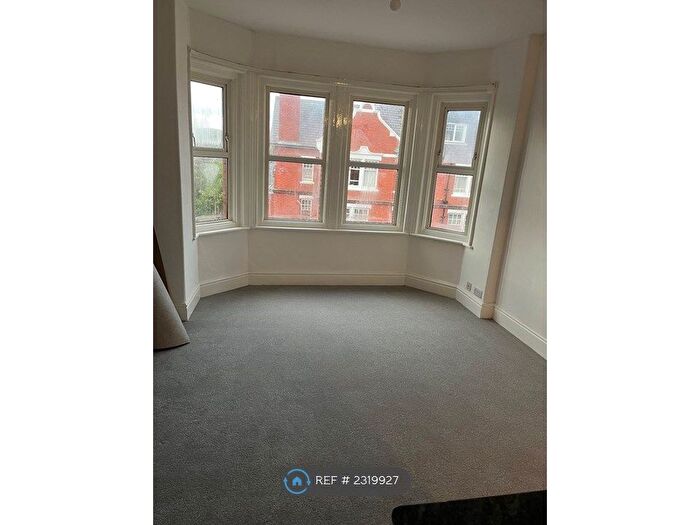 1 Bedroom Flat To Rent In Derrymore, Llandrindod Wells, LD1