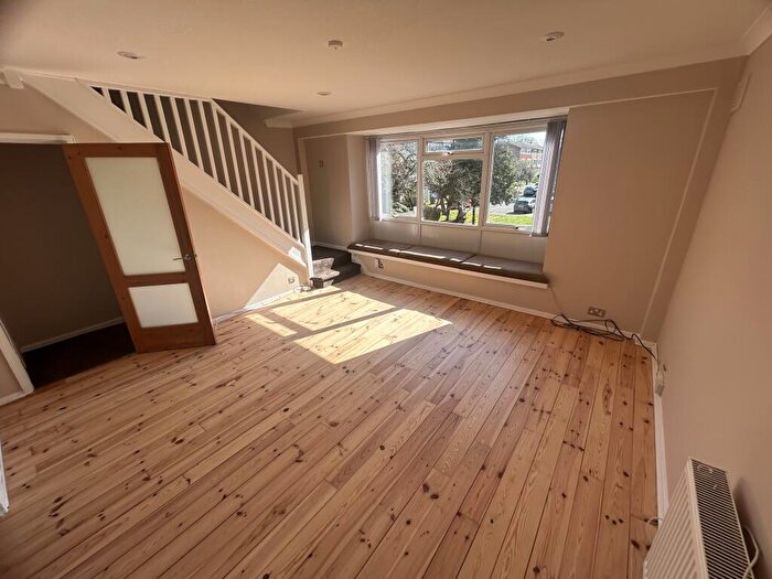 2 Bedroom Flat To Rent In Fairby Road, SE12