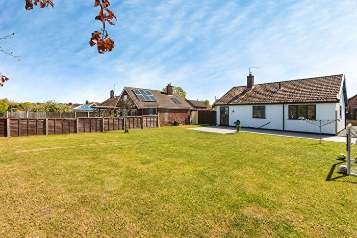 3 Bedroom Detached Bungalow For Sale In Coney Hill, Beccles, NR34