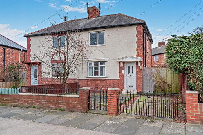2 Bedroom Semi Detached House For Sale In Haggerston Terrace, Jarrow, NE32