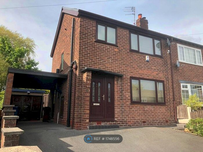 3 Bedroom Semi-Detached House To Rent In Norfolk Crescent, Failsworth, Manchester, M35