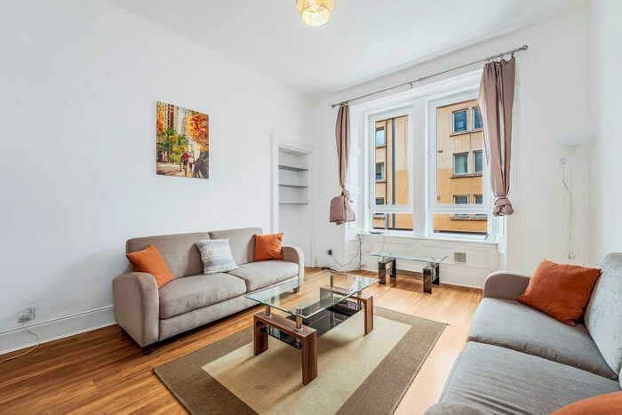 2 Bedroom Flat To Rent In Grove Street, Haymarket, Edinburgh, EH3