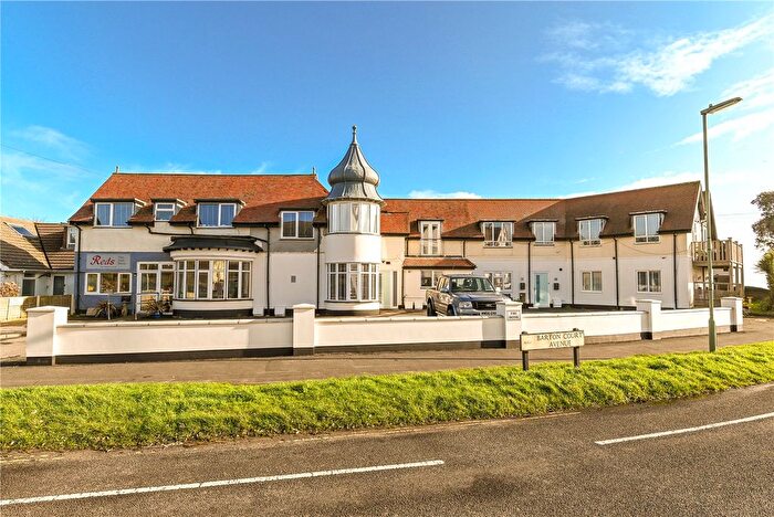 2 Bedroom Flat For Sale In The Dome, Barton Court Avenue, Barton On Sea, Hampshire, BH25