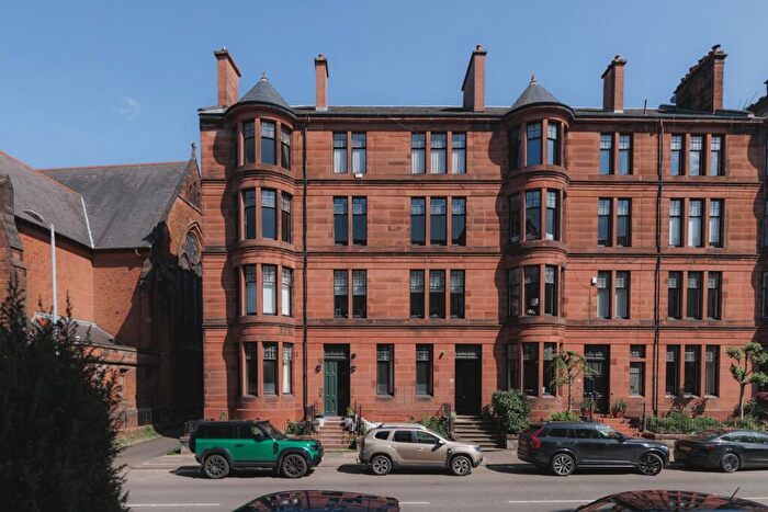 4 Bedroom Flat For Sale In Hyndland Road, Hyndland, G12