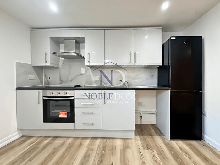 1 Bedroom Studio To Rent In Hounslow, TW3