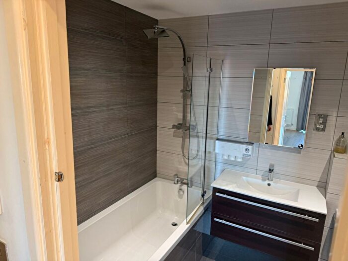 1 Bedroom Terraced House To Rent In Supreme Point, Butchers Road, London, E16