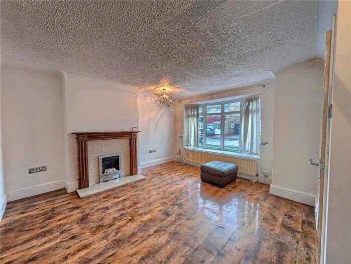 4 Bedroom Terraced House To Rent In Bensham Lane, Thornton Heath, CR7