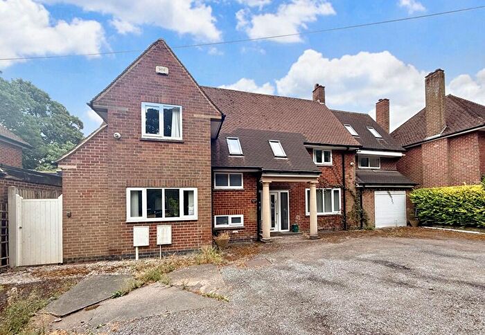 4 Bedroom Detached House For Sale In Burton Road, Littleover, DE23