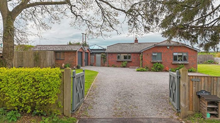 4 Bedroom Detached Bungalow For Sale In Bleak Hill, Harbridge, Ringwood, BH24