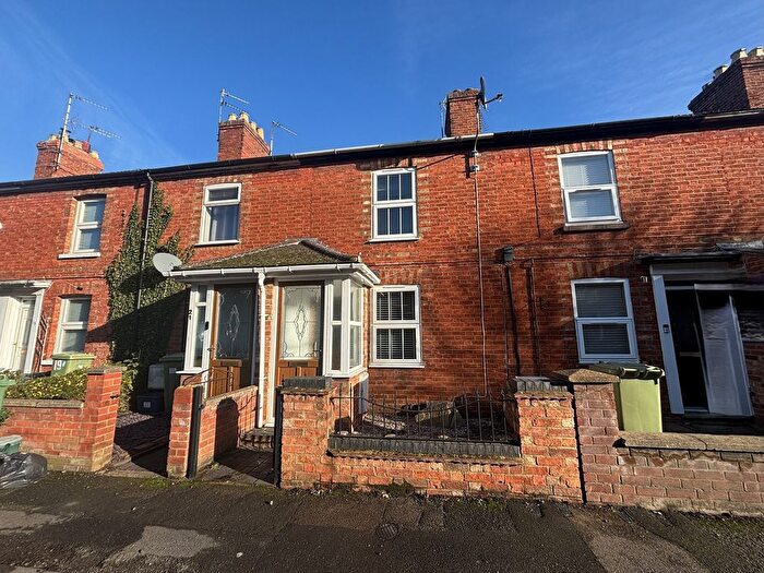 Property To Rent In Beaconsfield Place, Newport Pagnell, Buckinghamshire., MK16