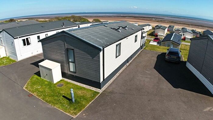 2 Bedroom Mobile/park Home For Sale In Park Dean, Southerness, DG2