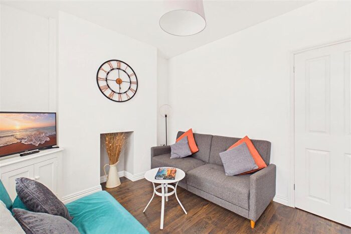 2 Bedroom Terraced House For Sale In Kensington Street, South Bank, YO23